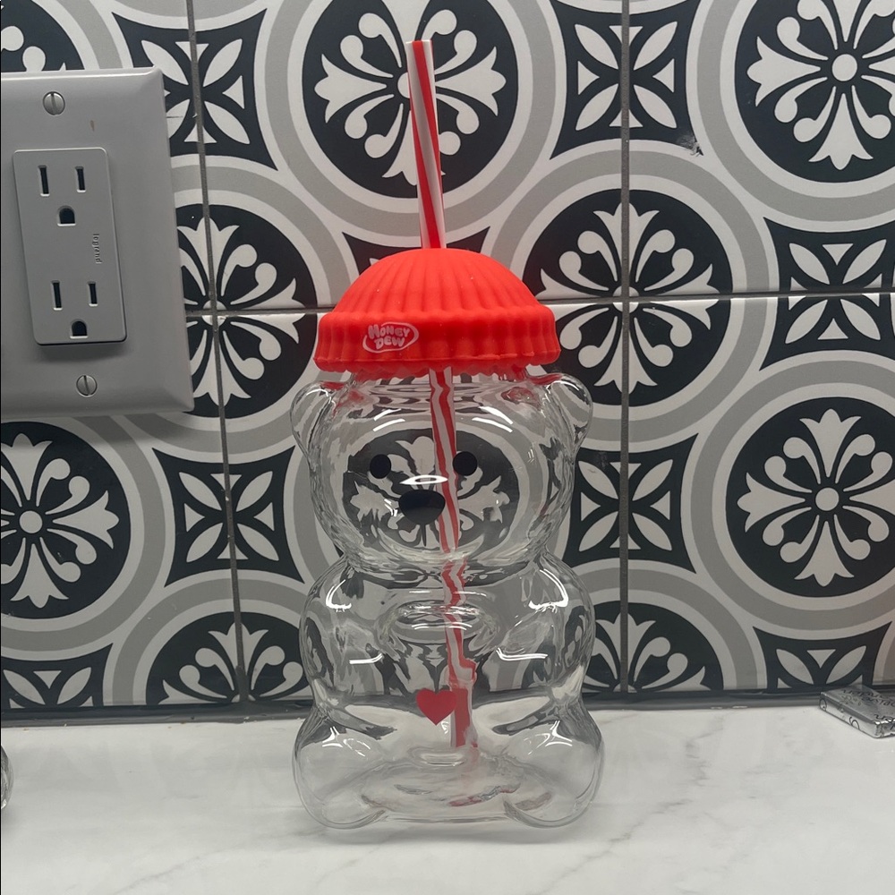 Honey dew glass Bear Shaped Clear Cup with Red Lid and Straw tumblr nwt
